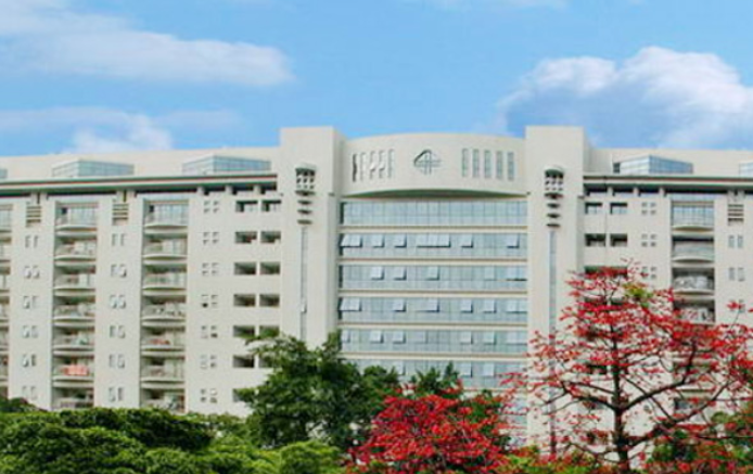 廣醫(yī)一院口腔科口碑怎么樣？查看醫(yī)生資料|正畸案例就知道靠譜不